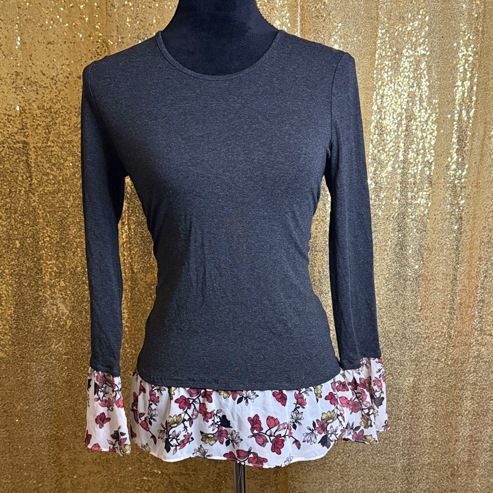 Vince Camuto Dark Gray Top with Floral Trim